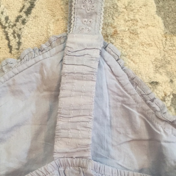 SO Ruffle Button Up Cami Size XL - Picture 3 of 7